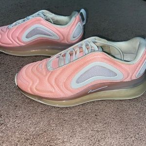 Nike air max 720’s